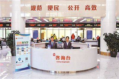 換領(lǐng)審驗(yàn)駕駛證可前往市政務(wù)服務(wù)中心辦理